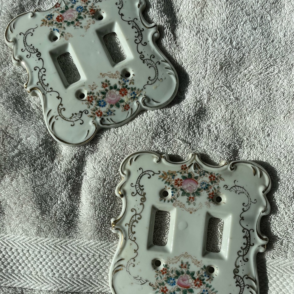 Vintage light switch plates - Picture 2 of 2